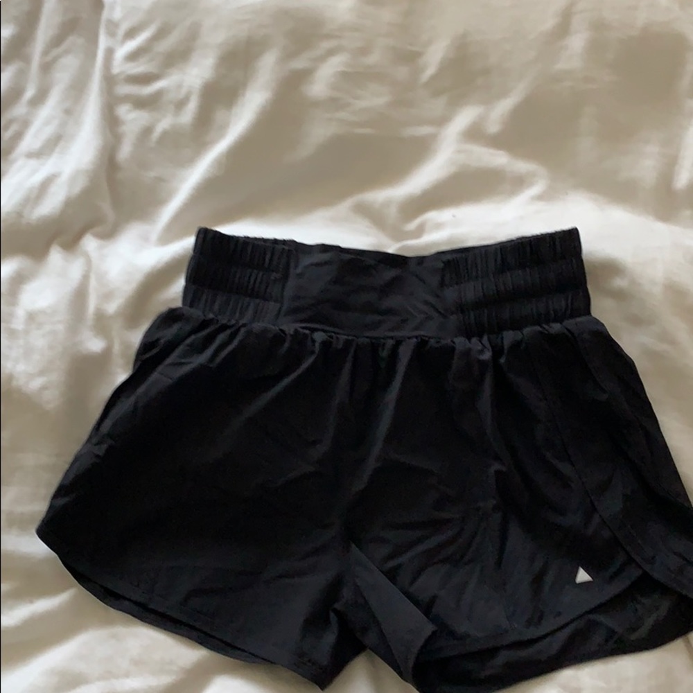 The Breeze Short